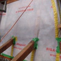 Pour ne pas avoir d'humidité dans les couches toutes les pénétrations doivent être soingeusement raccordées