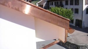 Bord de toit blindé en cuivre